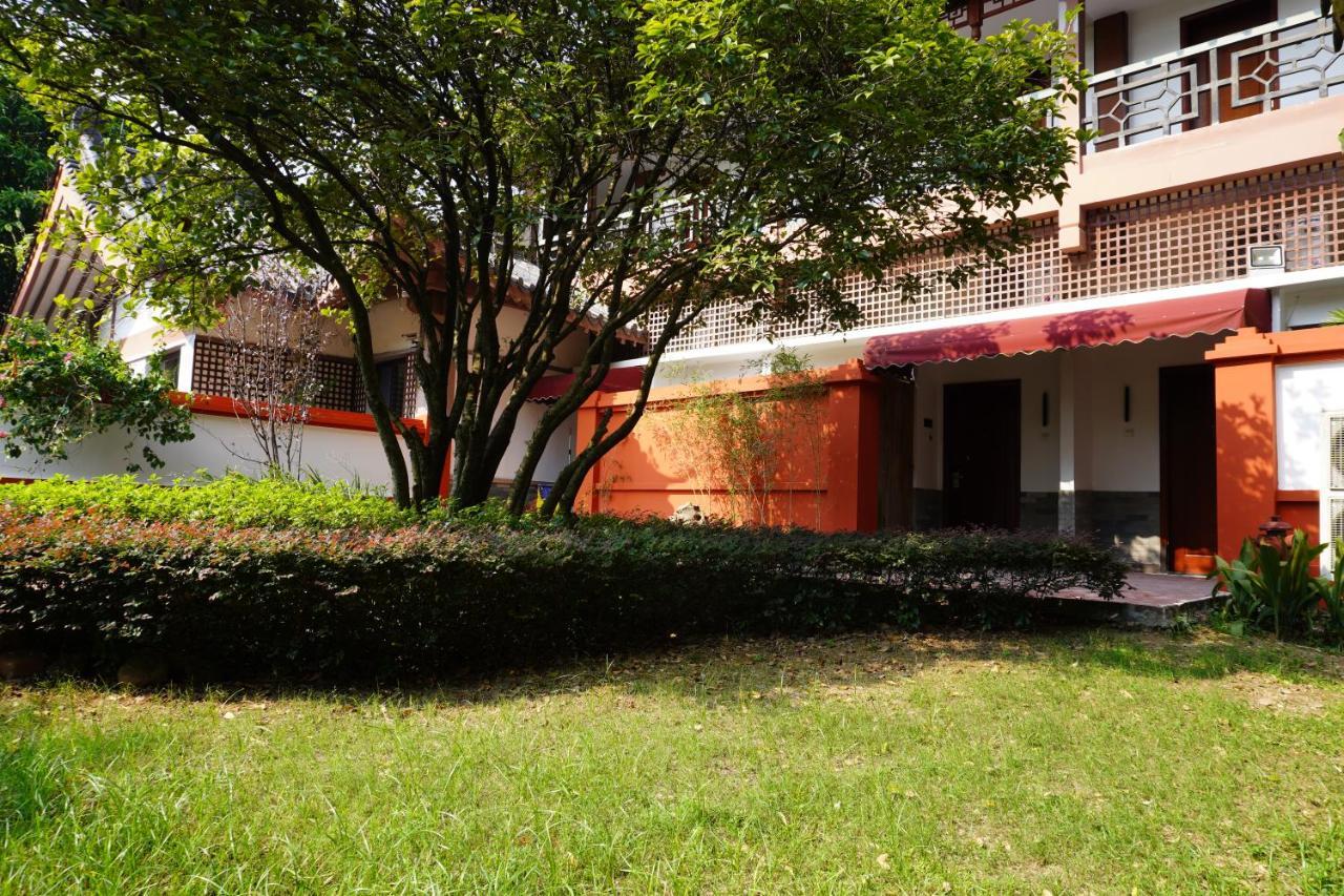 Guilin Yi Characteristic Hotel Coltd Exterior photo