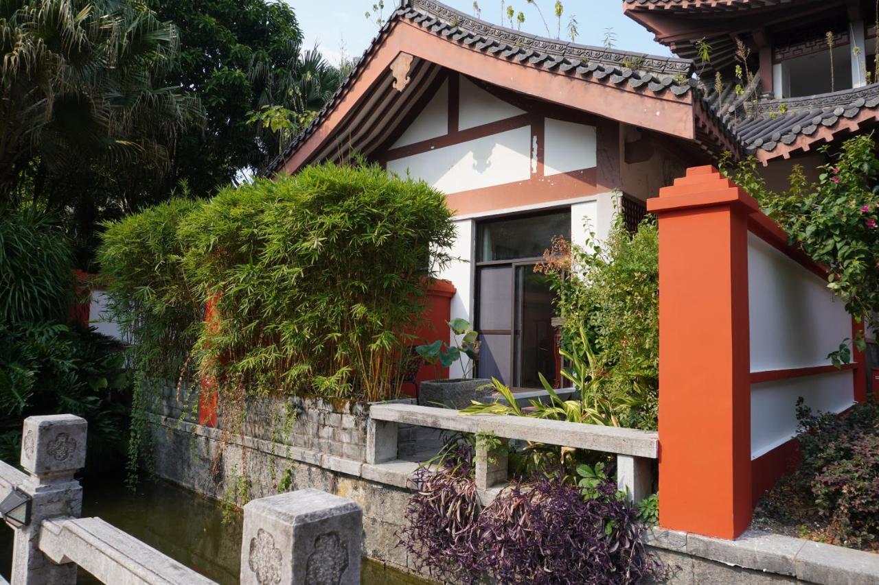 Guilin Yi Characteristic Hotel Coltd Exterior photo